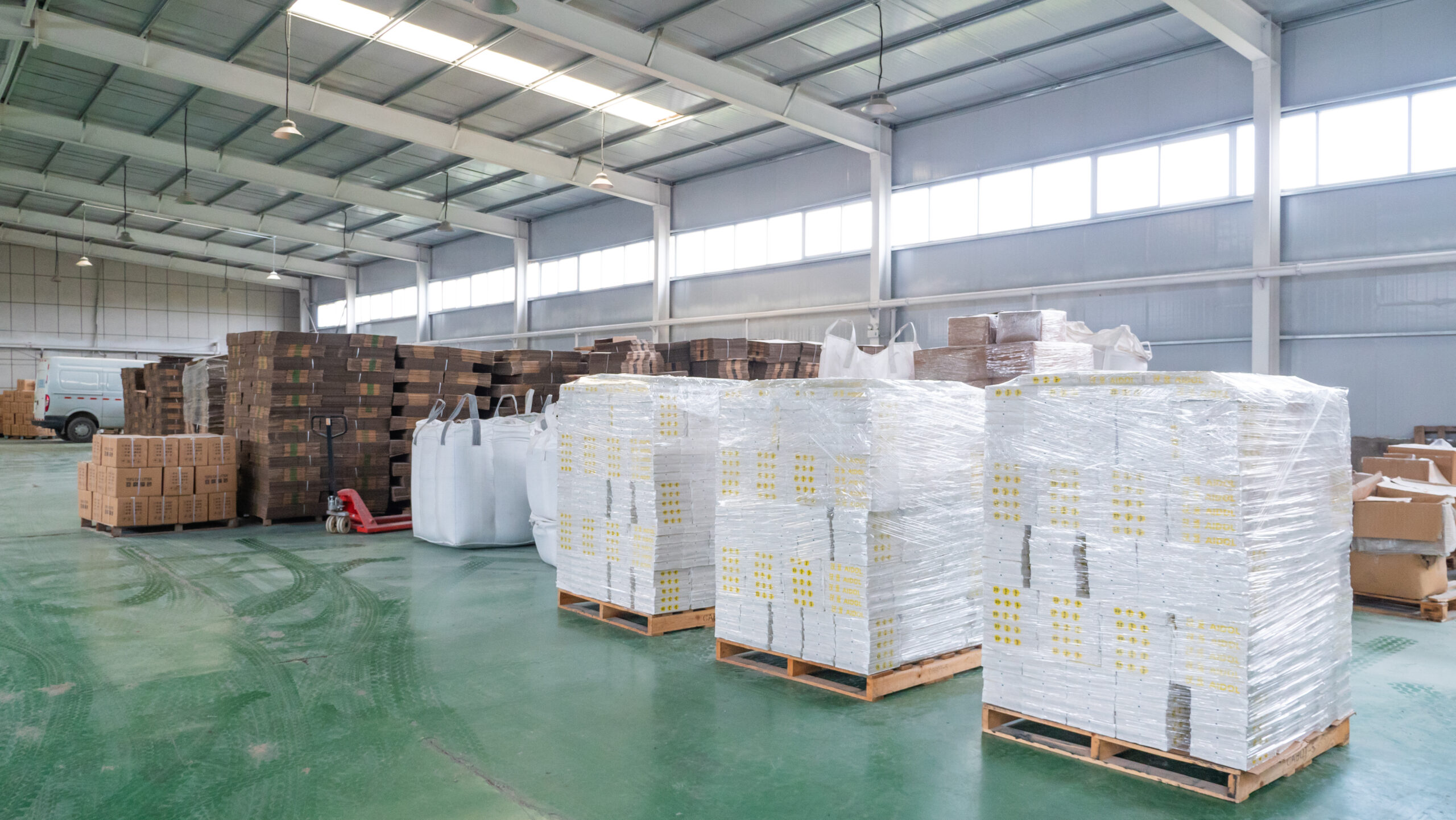 best cat litter manufacturer